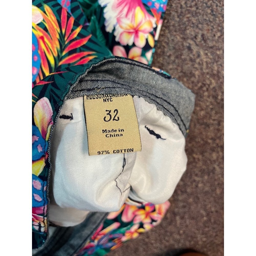 NWT HUDSON & BARROW TROPICAL‎ SHORTS 32 - Picture 4 of 4